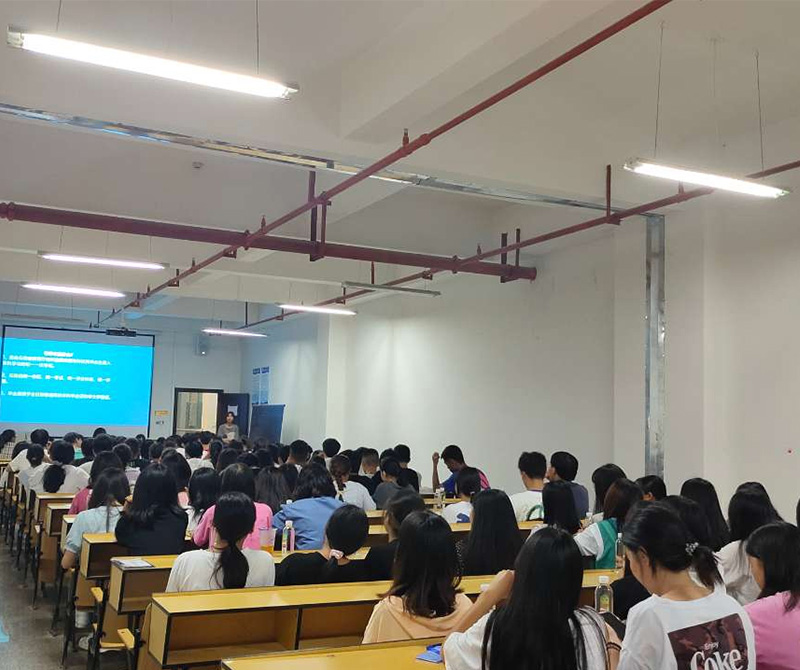 云南三鑫职业技术学院2021年秋季学期专升本考前培训宣讲会