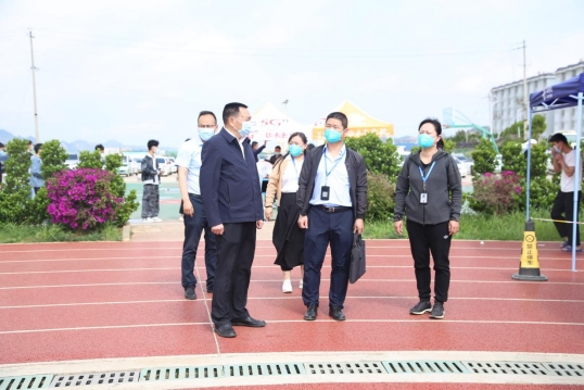 与病毒赛跑，云南三鑫职业技术学校 有序开展全员核酸检测工作